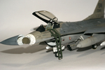 ロッキードマーチン F-16CJ [ブロック50] ファイティングファルコン　（その2）の画像4